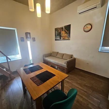 דירה Comfortable Near Old Town Center *